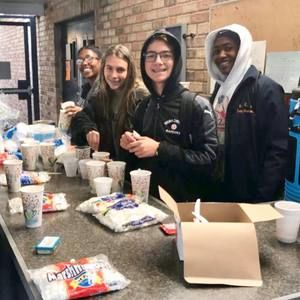 Meet your Posher, Taylor